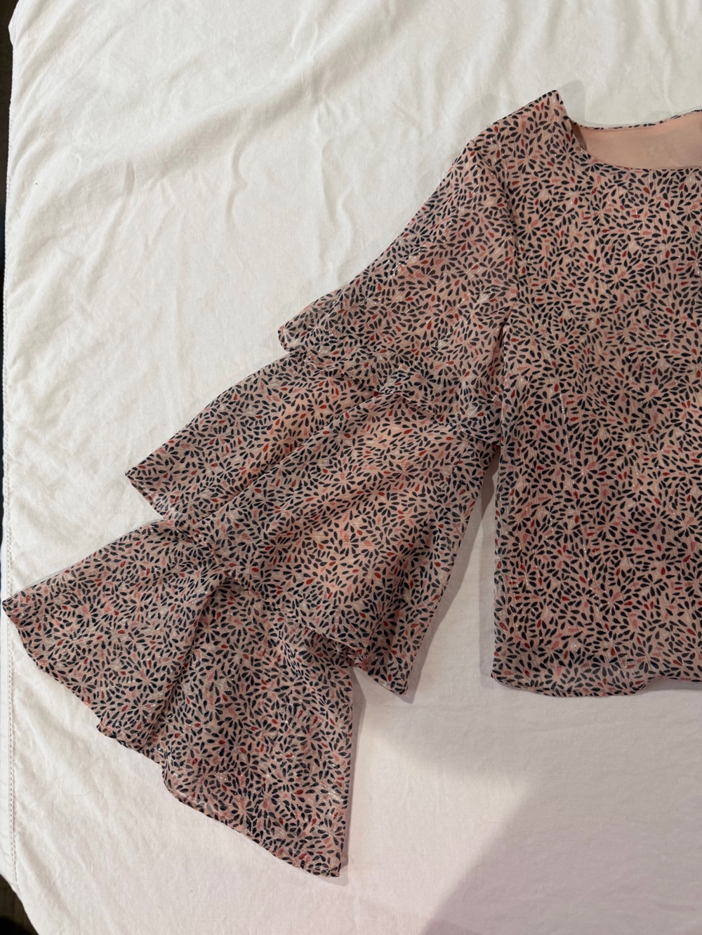BCBGeneration Pink and Black Printed Ruffle Sleeve Blouse